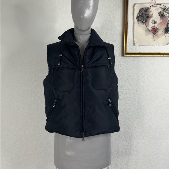 Zara Puffe Drawstring Zip Pocket Cropped Vest - Picture 1 of 6